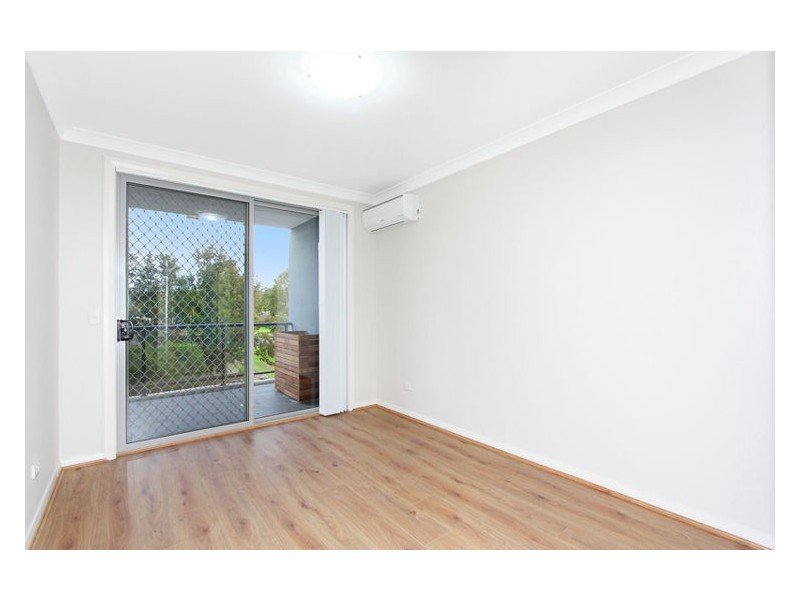 D202/8 Myrtle Street, Prospect NSW 2148