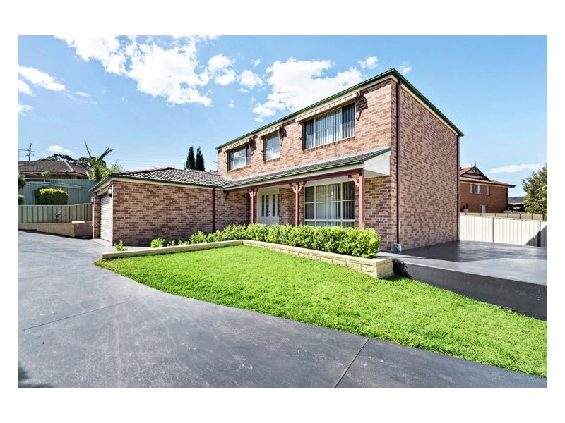 15 Hollydale Place, Prospect NSW 2148