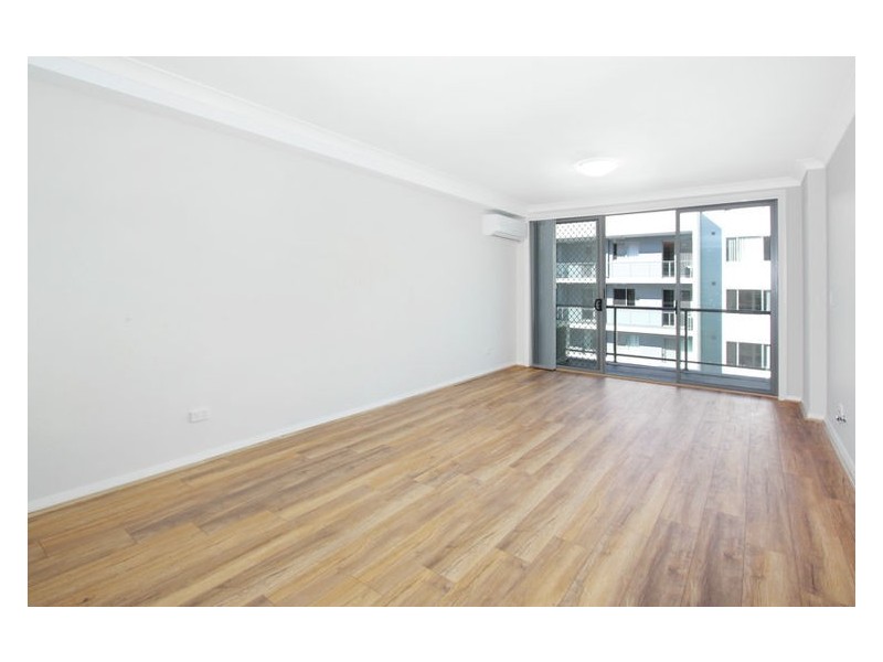 202C/8 Myrtle Street, Prospect NSW 2148