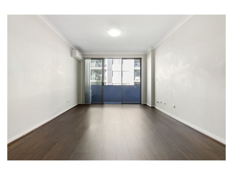 102B/8 Myrtle Street, Prospect NSW 2148