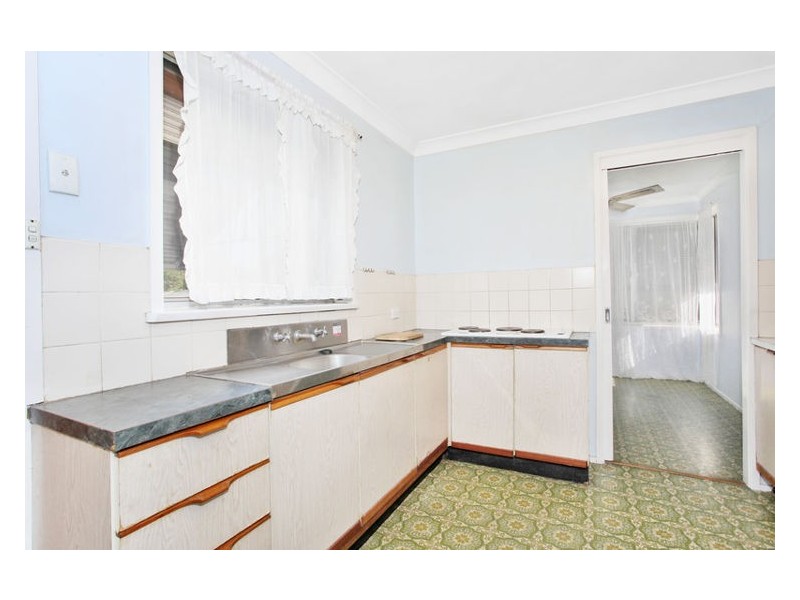 186 Quakers Road, Quakers Hill NSW 2763