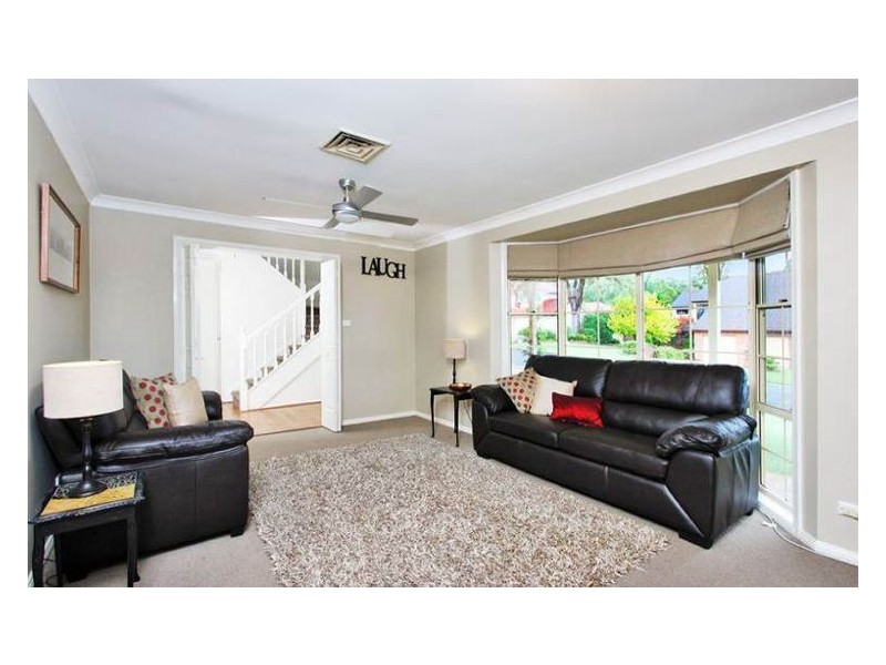 5 Grandoaks Place, Castle Hill NSW 2154