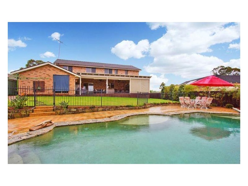 5 Grandoaks Place, Castle Hill NSW 2154