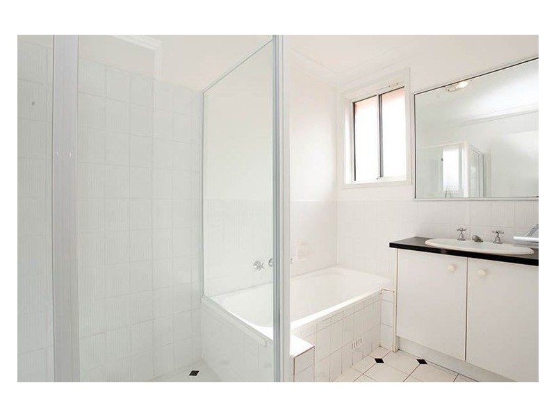 5 Hoffman Place, Oakhurst NSW 2761