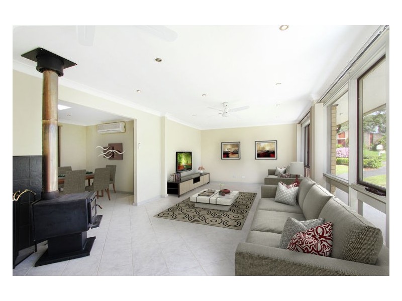 25 Kisdon Crescent, Prospect NSW 2148