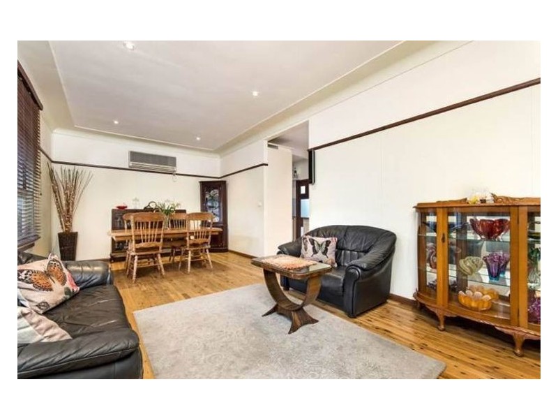 7 Fisher Road, Lalor Park NSW 2147