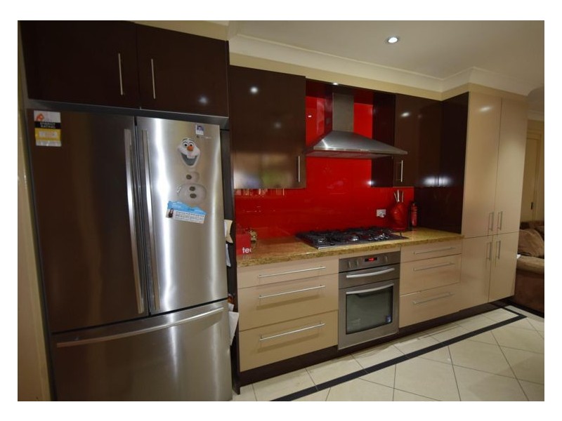 4 Heber Place, Prospect NSW 2148