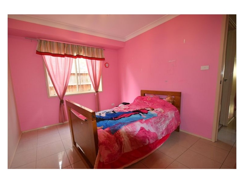 4 Heber Place, Prospect NSW 2148