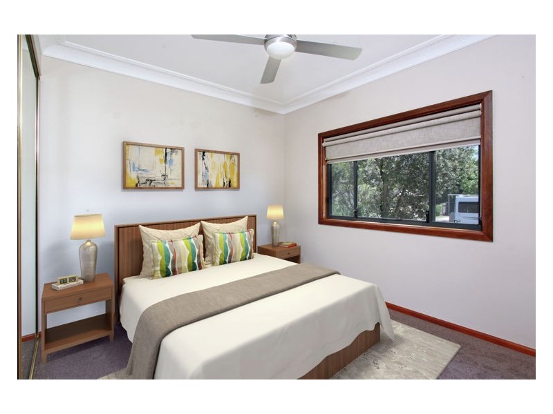 16 Merryl Avenue, Old Toongabbie NSW 2146