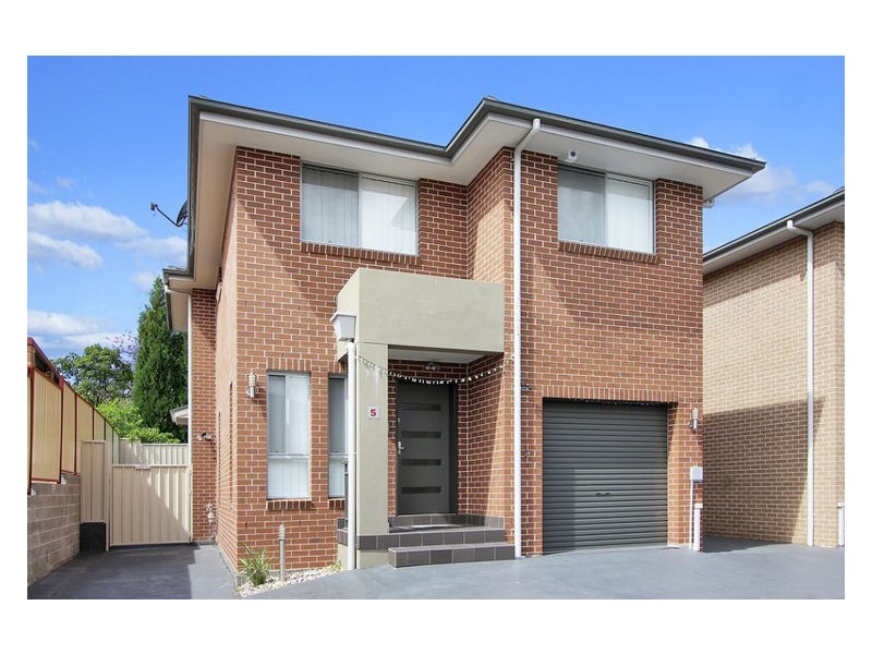 5/211 Stephen Street, Blacktown NSW 2148