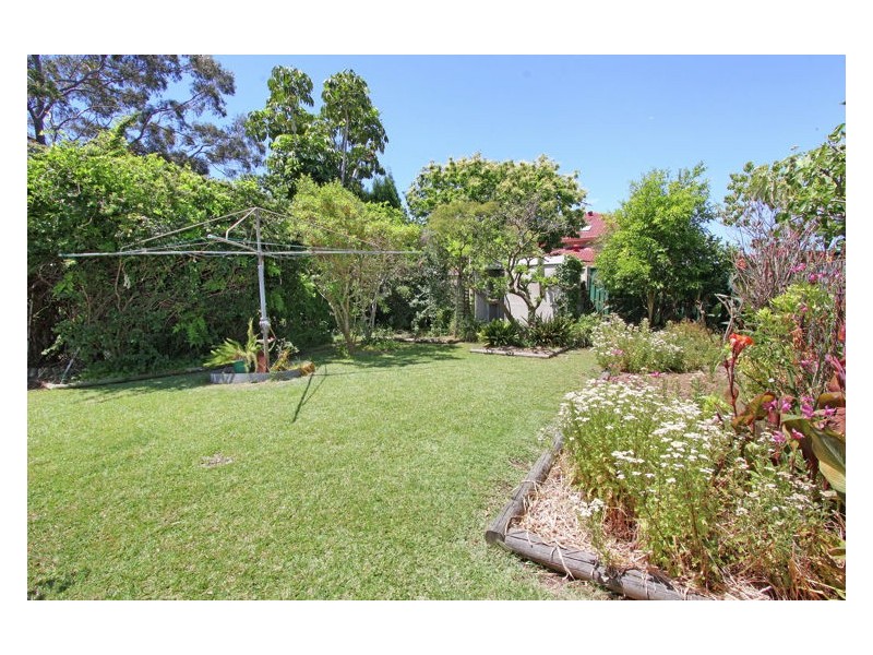 37 Leslie Street, Blacktown NSW 2148