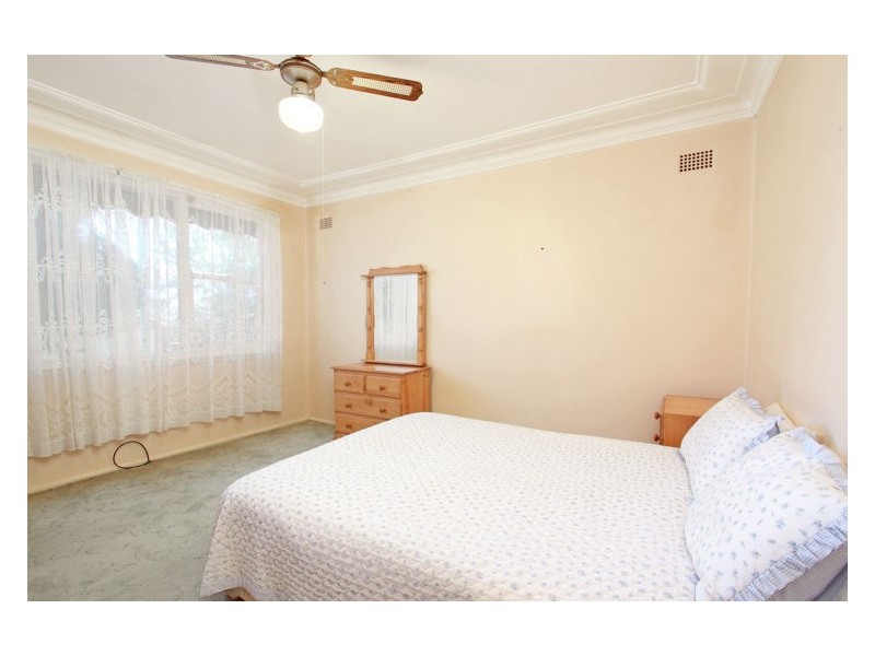 37 Leslie Street, Blacktown NSW 2148