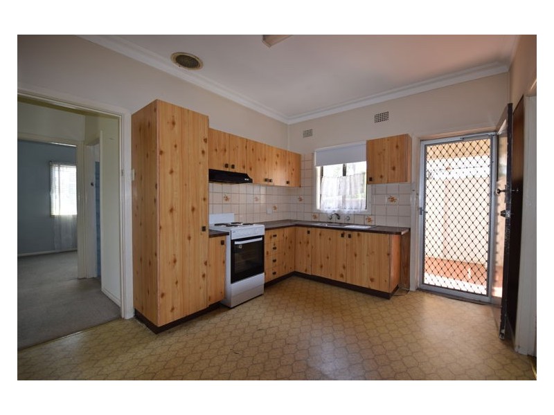 33 Norfolk Street, Blacktown NSW 2148