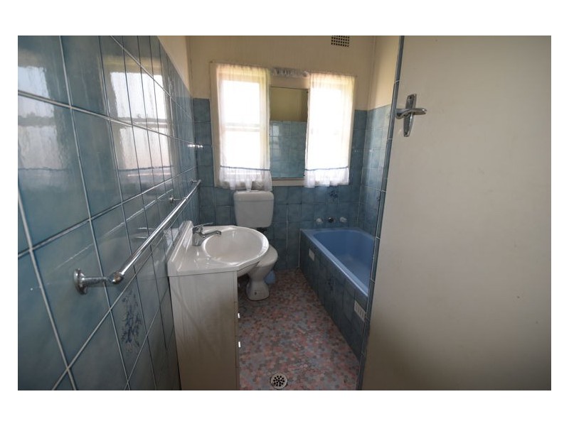 33 Norfolk Street, Blacktown NSW 2148