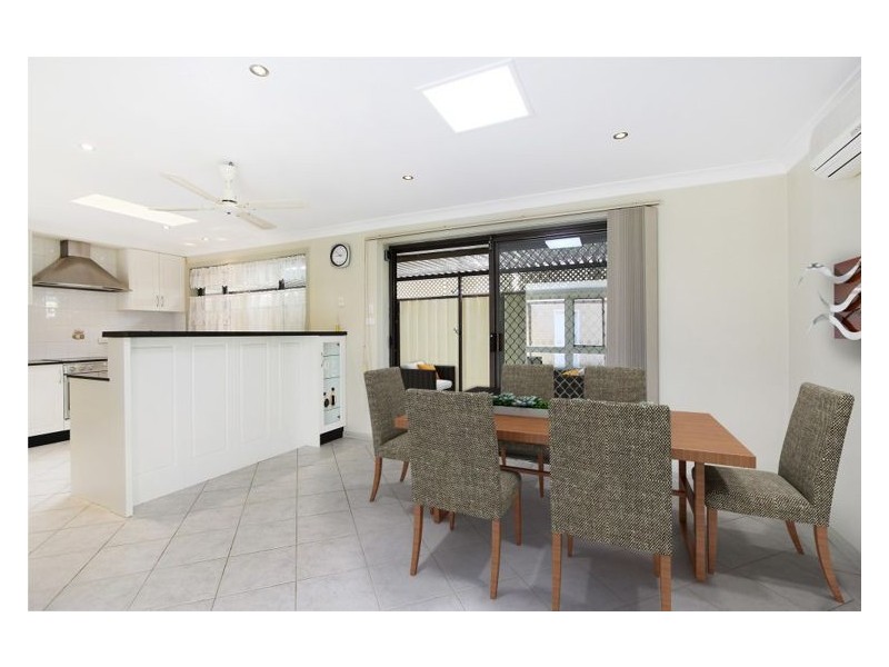 25 Kisdon Crescent, Prospect NSW 2148