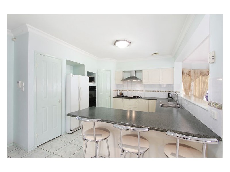 8 Outlook Street, Blacktown NSW 2148