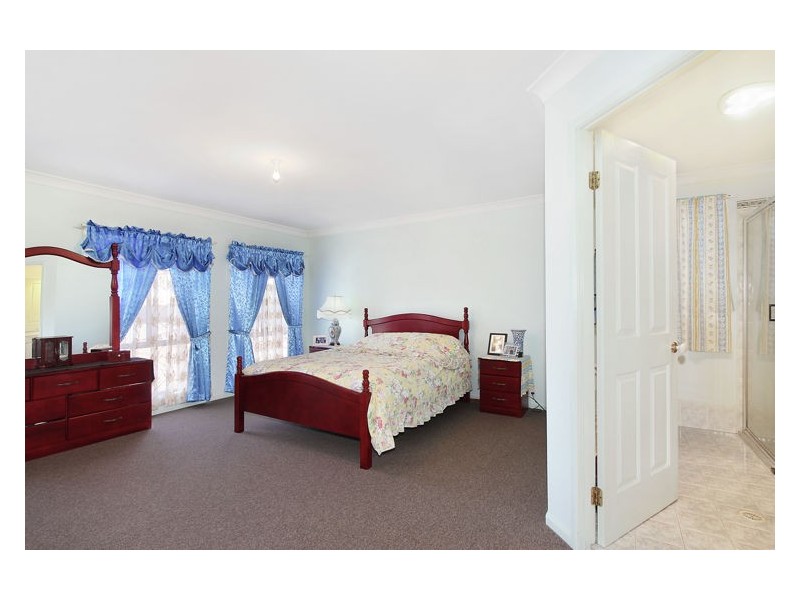 8 Outlook Street, Blacktown NSW 2148