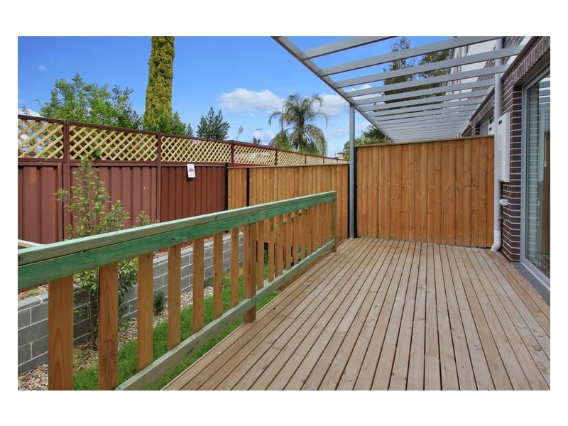 2/8E Myrtle Street, Prospect NSW 2148