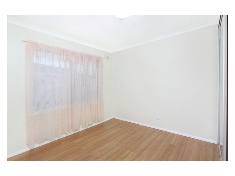 8 Garonne Street, Seven Hills NSW 2147