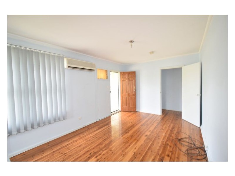 64 Bennett Road, Colyton NSW 2760