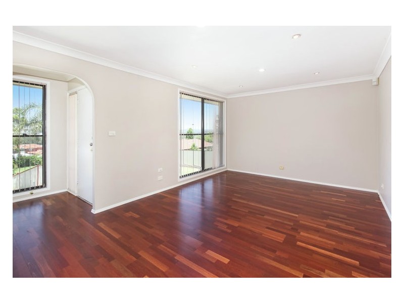 22 Bradfield Place, Doonside NSW 2767