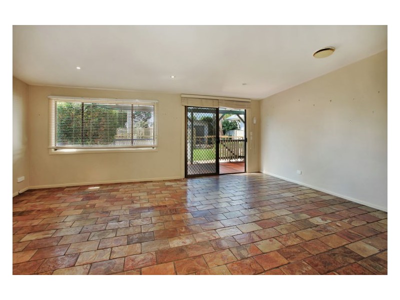 18 Macdonald Avenue, Lalor Park NSW 2147