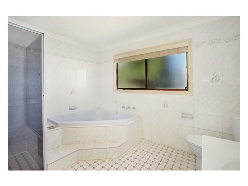 18 Macdonald Avenue, Lalor Park NSW 2147