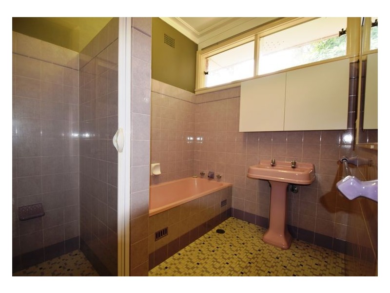 122 Seven Hills Road South, Seven Hills NSW 2147