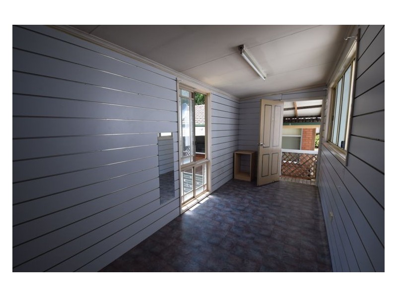 122 Seven Hills Road South, Seven Hills NSW 2147