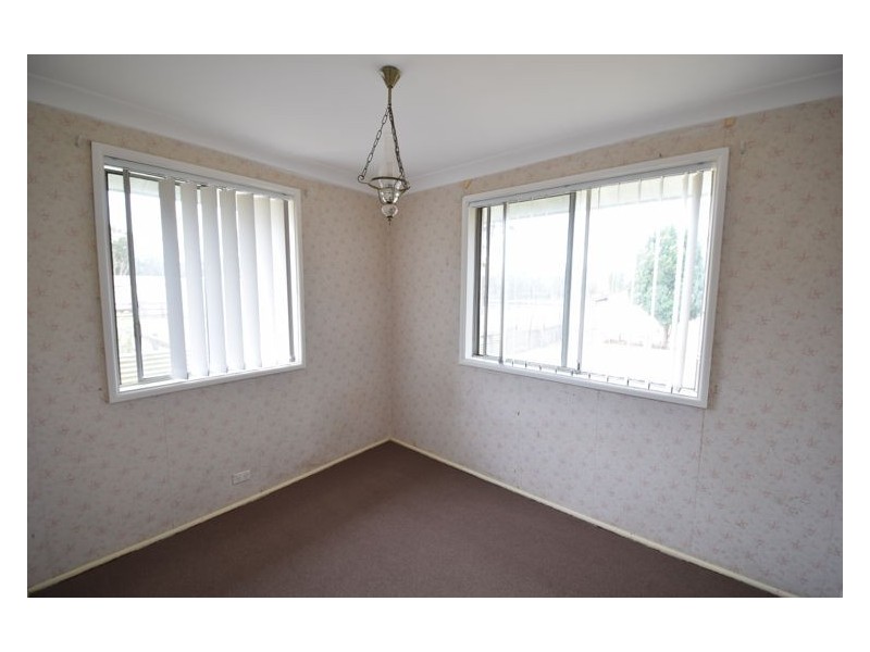 10 Third Road, Berkshire Park NSW 2765