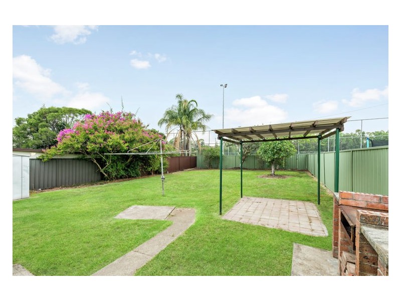 32 Jean Street, Seven Hills NSW 2147