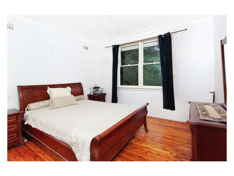 5 Duggan Place, Lalor Park NSW 2147