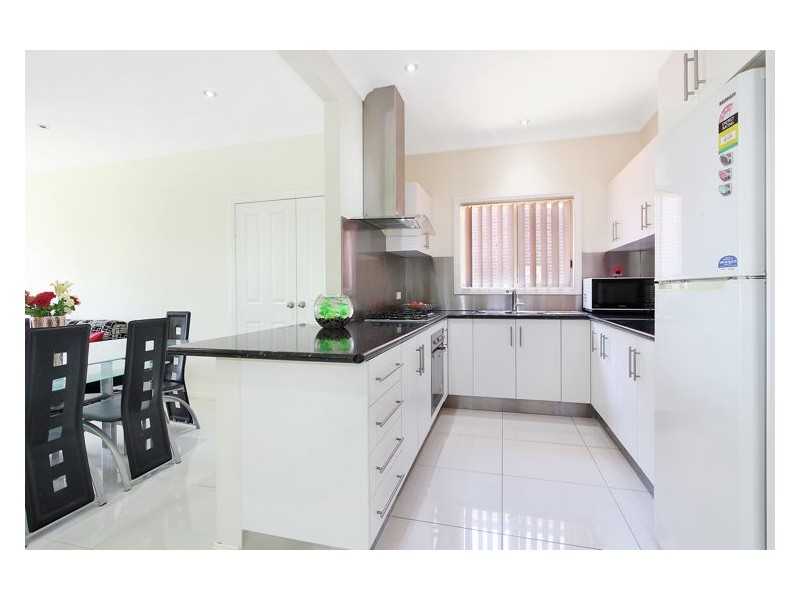 32 Paul Street, Blacktown NSW 2148