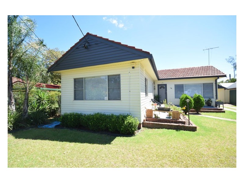 16 Lynwood Avenue, Doonside NSW 2767