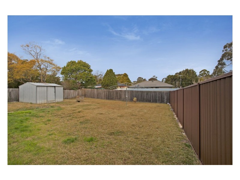 26 Charlton Road, Lalor Park NSW 2147