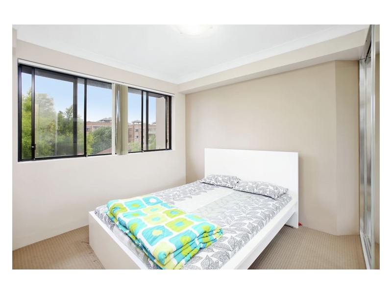 17/8-14 Oxford Street, Blacktown NSW 2148