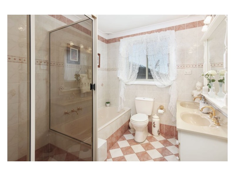 67 Cowley Crescent, Prospect NSW 2148