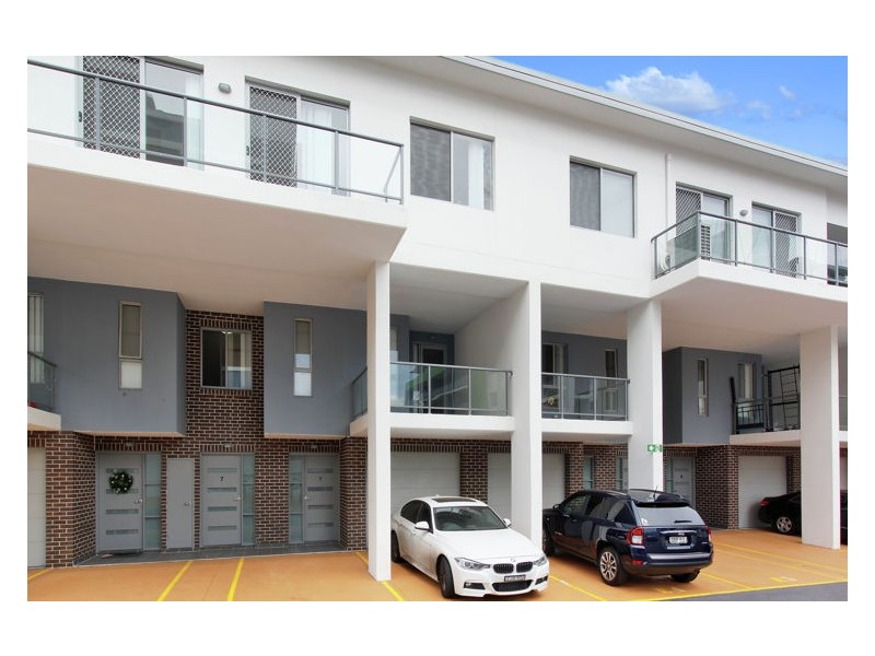 2/8E Myrtle Street, Prospect NSW 2148