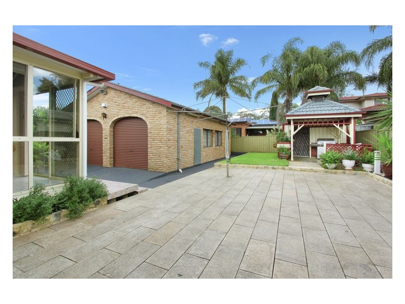 94 Narcissus Avenue, Quakers Hill NSW 2763