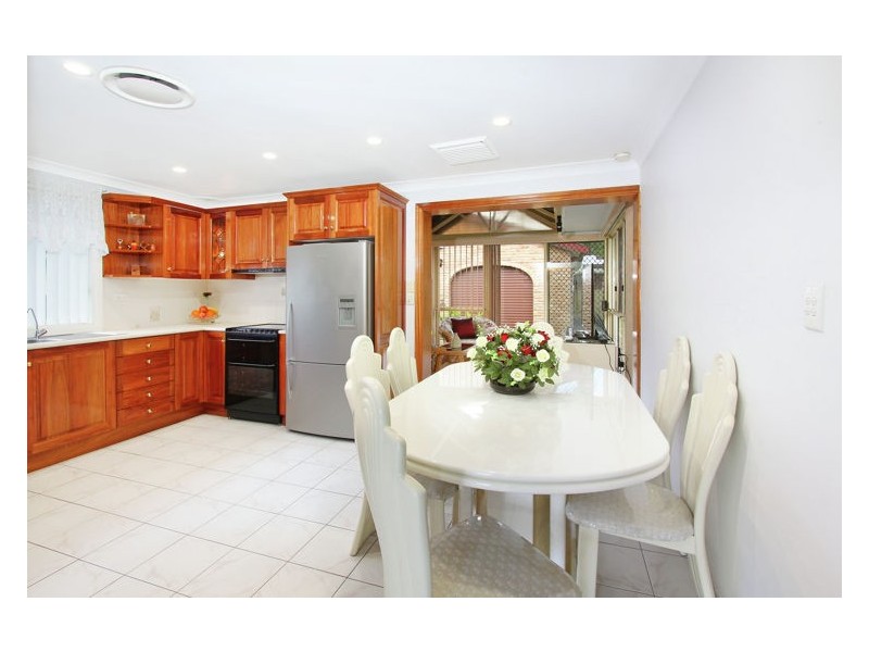 94 Narcissus Avenue, Quakers Hill NSW 2763