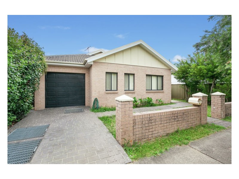 2C Daley Street, Pendle Hill NSW 2145