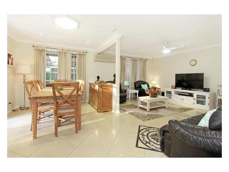 14 Aaron Place, Plumpton NSW 2761