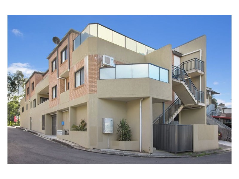 2/78 Barbara Boulevarde, Seven Hills NSW 2147