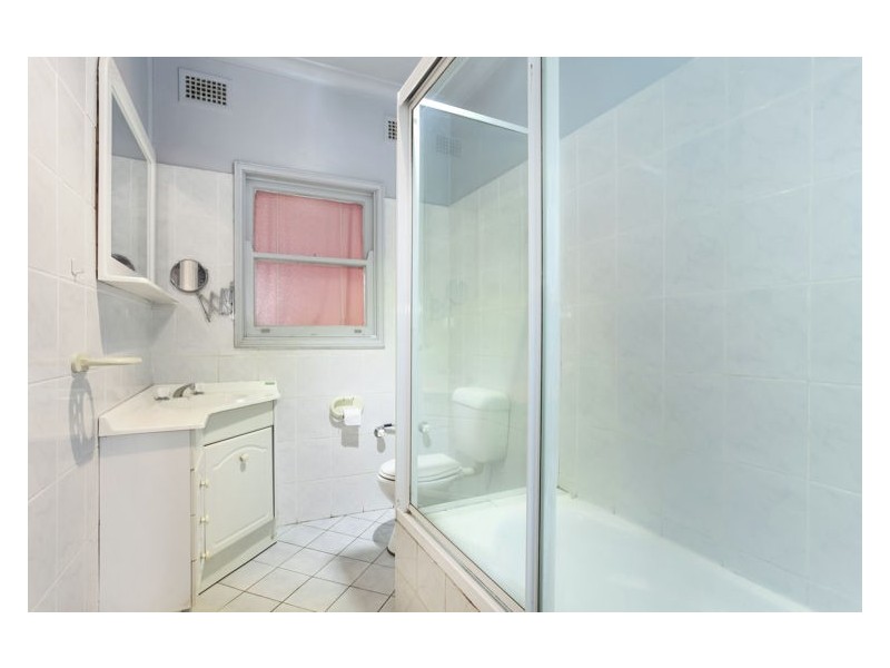 15 Shirley Street, Blacktown NSW 2148