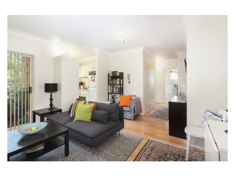 13/11 Oxford Street, Blacktown NSW 2148