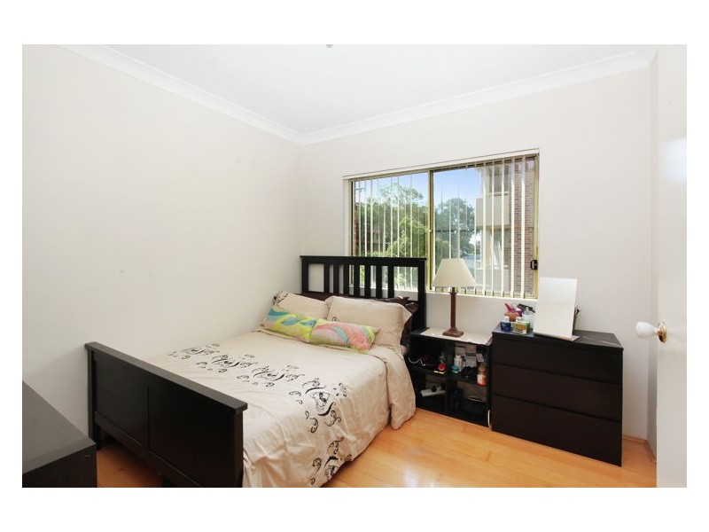 13/11 Oxford Street, Blacktown NSW 2148