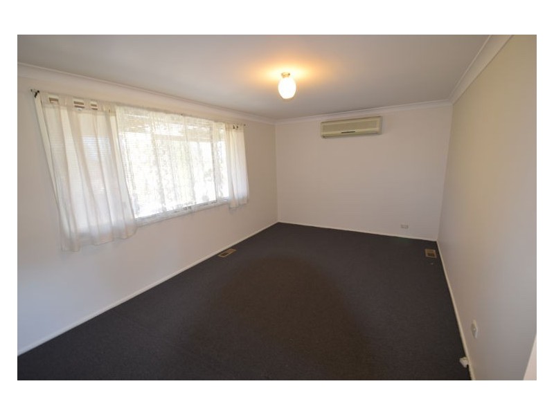 3 Kenneth Crescent, Dean Park NSW 2761