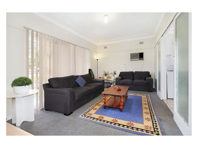 31 Maloney Street, Blacktown NSW 2148