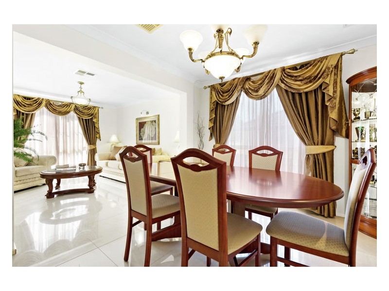 158 Cornelia Road, Toongabbie NSW 2146