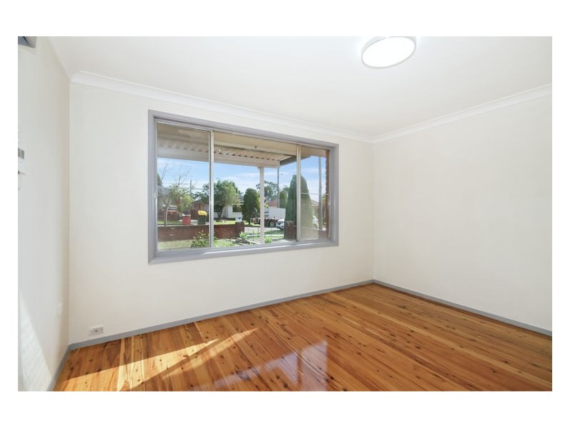 25 Highlands Crescent, Blacktown NSW 2148